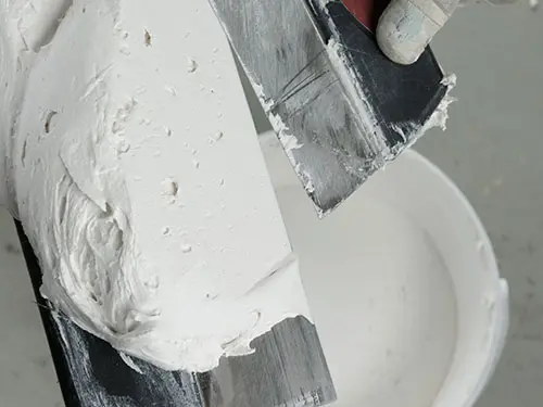 Dalapro Premium - Gebrauchsfertige Handspachtelmasse mit hoher Füllkraft
