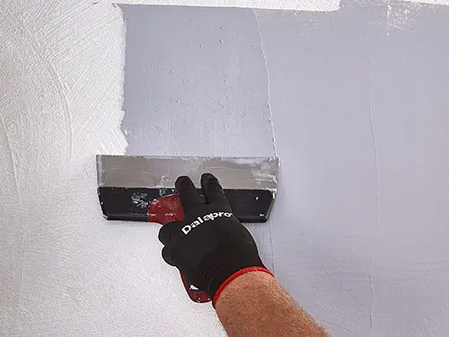 Dalapro Max Plus - graue Handspachtelmasse mit besonders hoher Füllkraft