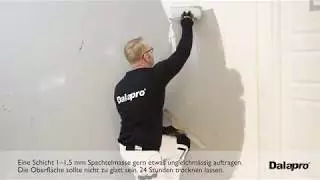 Design-Spachtelmasse für Wände mit Betonflair. (DE) thumbnail